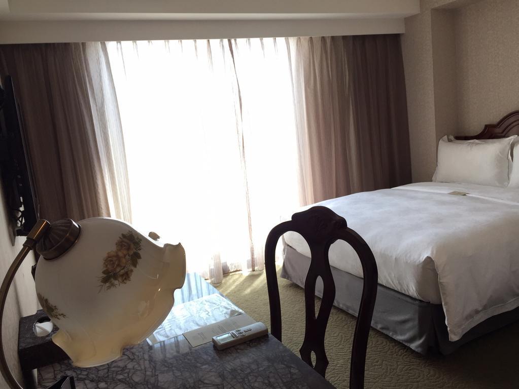 Royal Seasons Hotel Taichung‧Zhongkang Luaran gambar